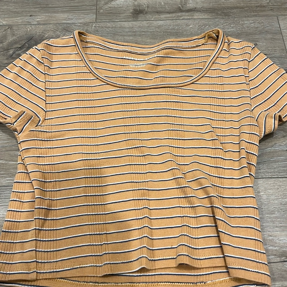 American Eagle stripped tee women’s cropped
